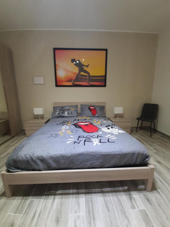 The Home Of Music Stars 卡塔尼亚 外观 照片